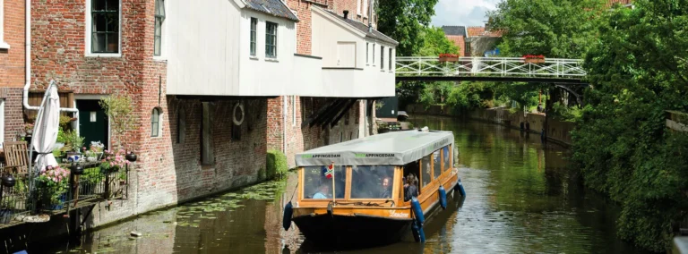Rondvaart door Appingedam met het Damsterveer — Attracties in Delfzijl